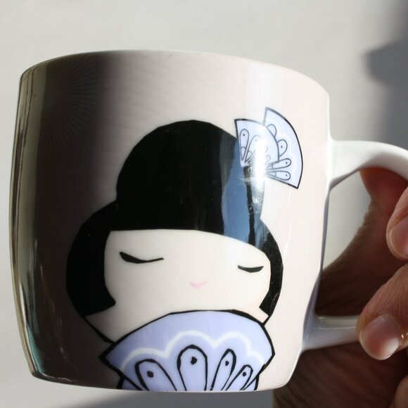 Momiji Doll Mug Pale Pink "Take It Easy, Life is Peaches" - Picture 2 of 8